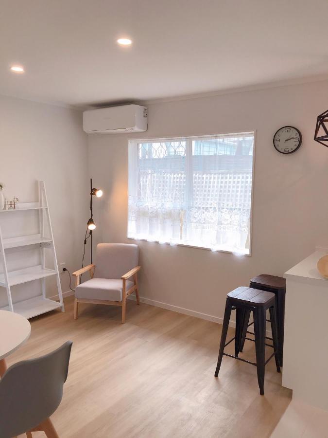 Bright Eden Park Two Bed Townhouse Private Parking Apartment Auckland Exterior photo